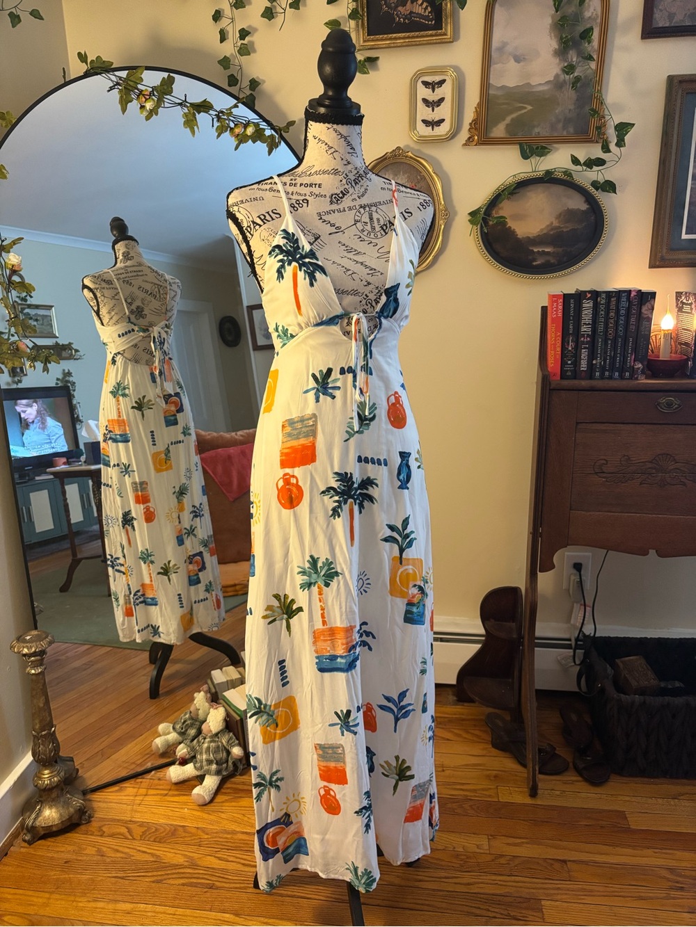 Women's White Tropical Print Tie-Front Maxi Dress